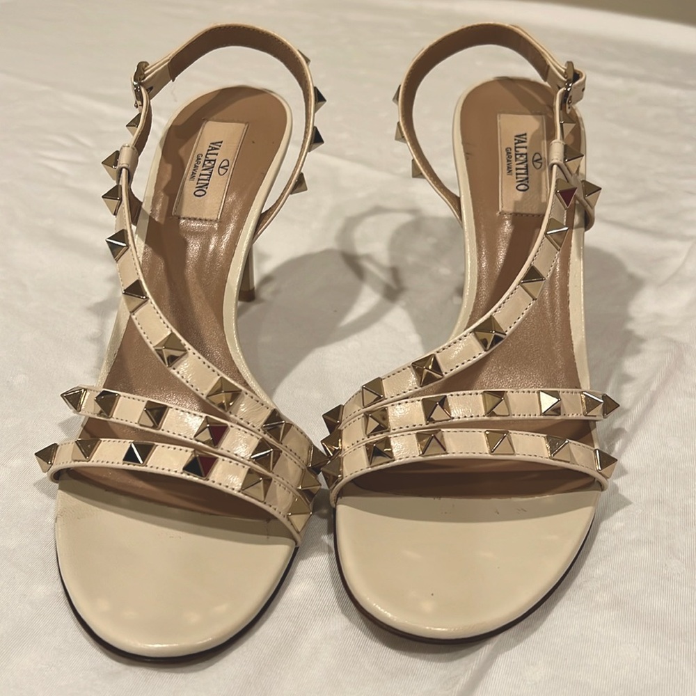 Valentineno rockstud sandals size 38 1/2”